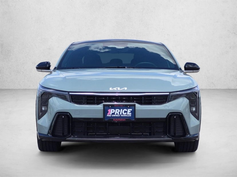 2025 Kia K4 - Image 2