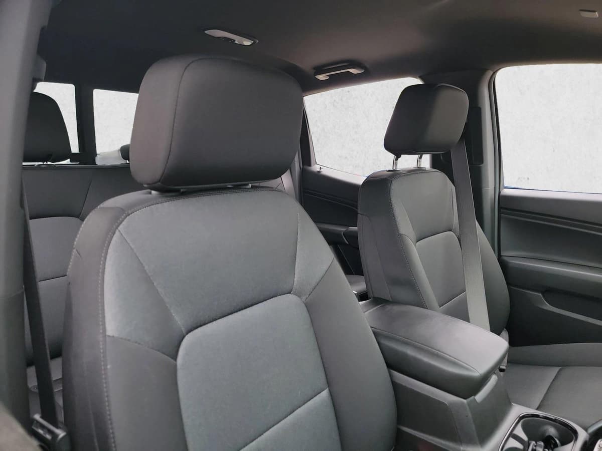 2024 Chevrolet Colorado - Image 13