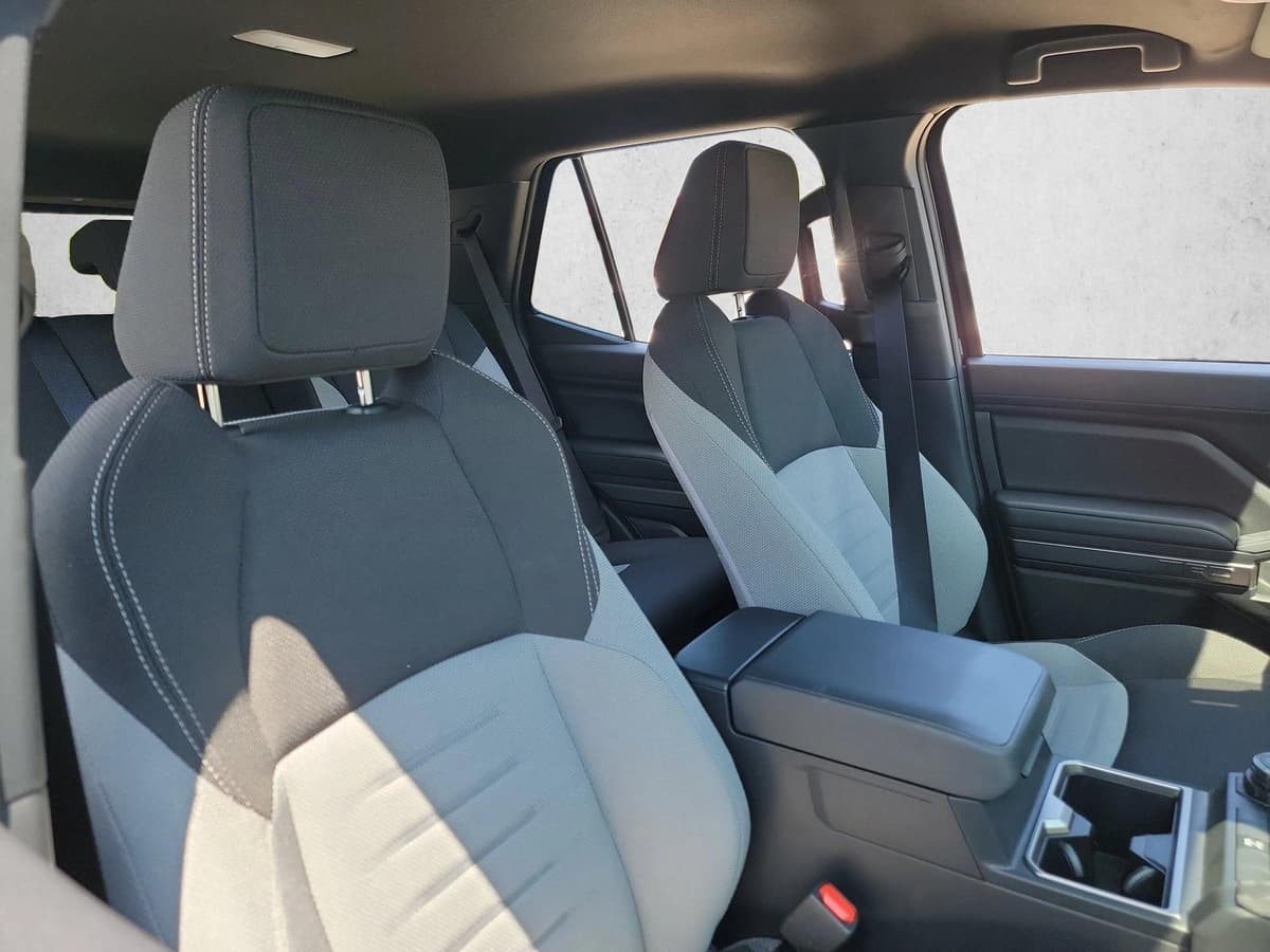 2025 Toyota 4Runner i-FORCE MAX - Image 12