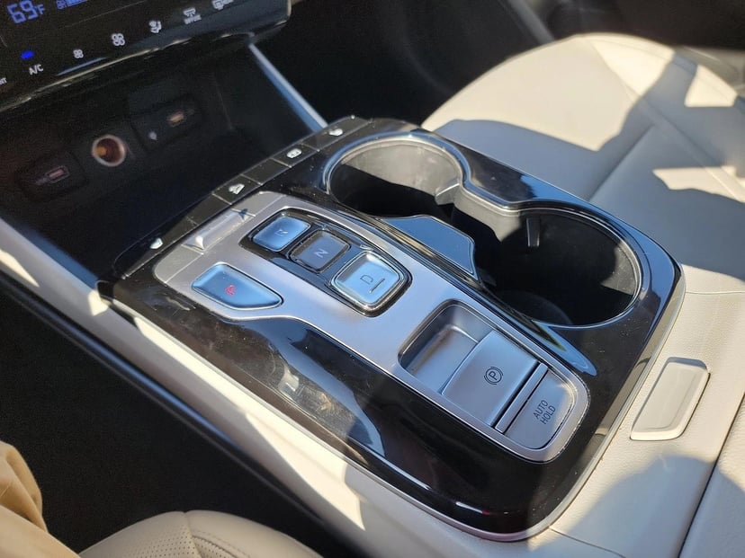2023 Hyundai Tucson Hybrid - Image 20