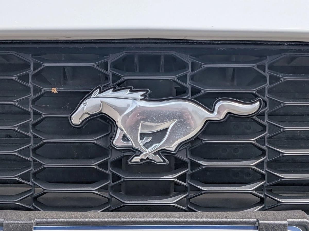 2024 Ford Mustang - Image 23