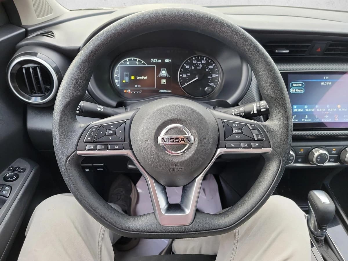 2023 Nissan Kicks - Image 19