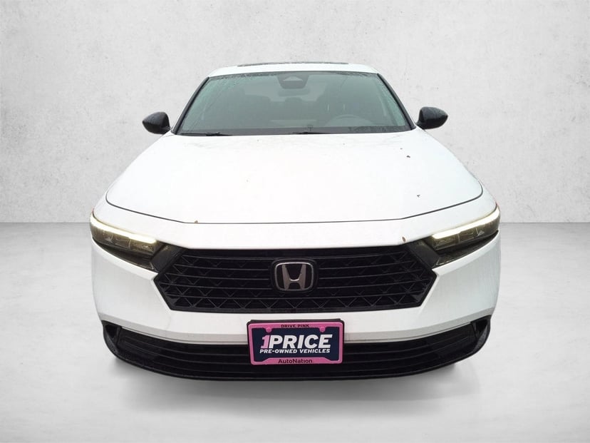 2023 Honda Accord Hybrid - Image 2