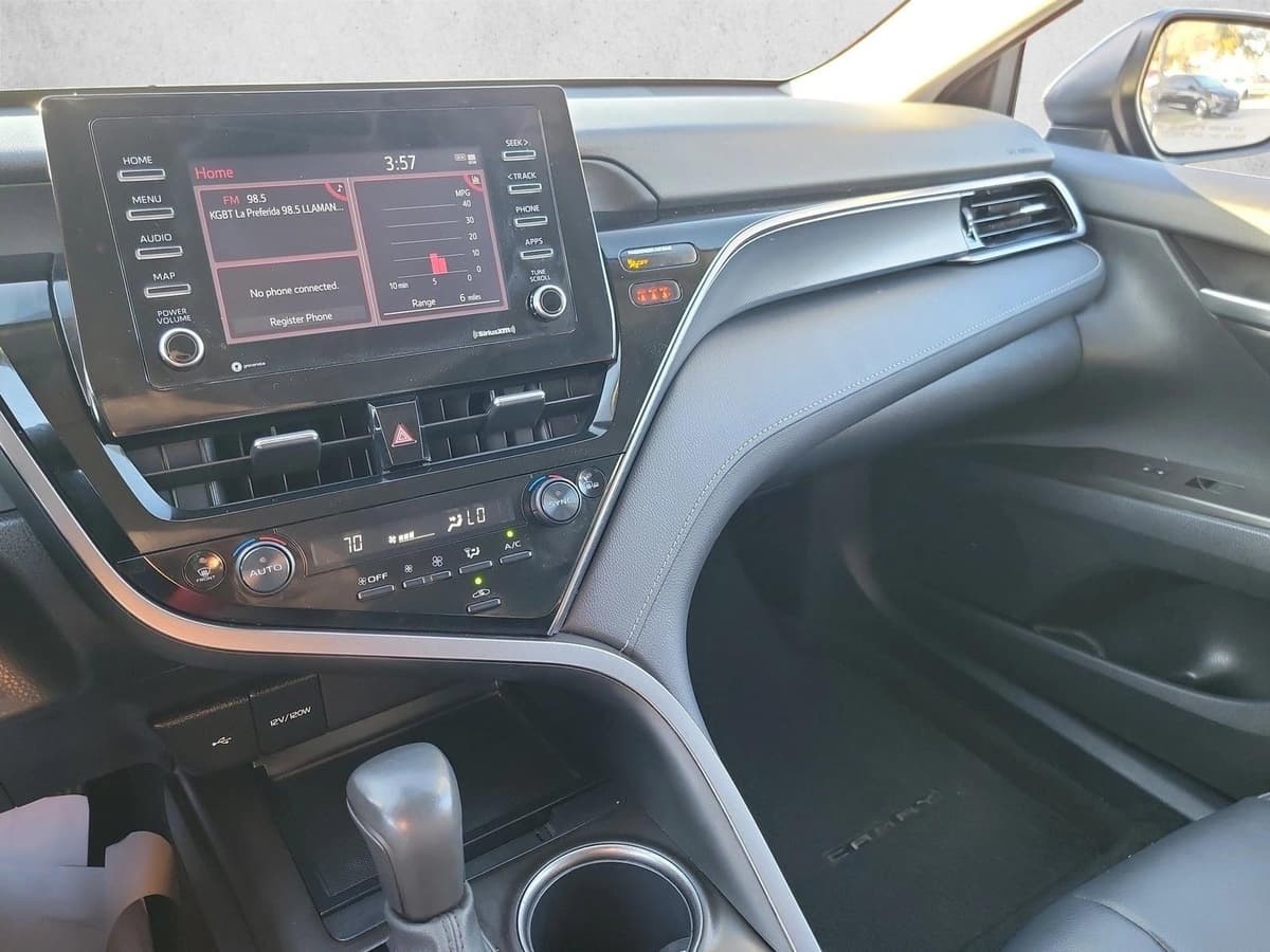 2024 Toyota Camry - Image 19