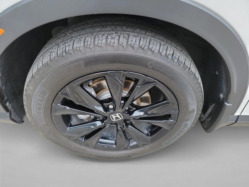 2024 Honda CR-V Hybrid - Image 9