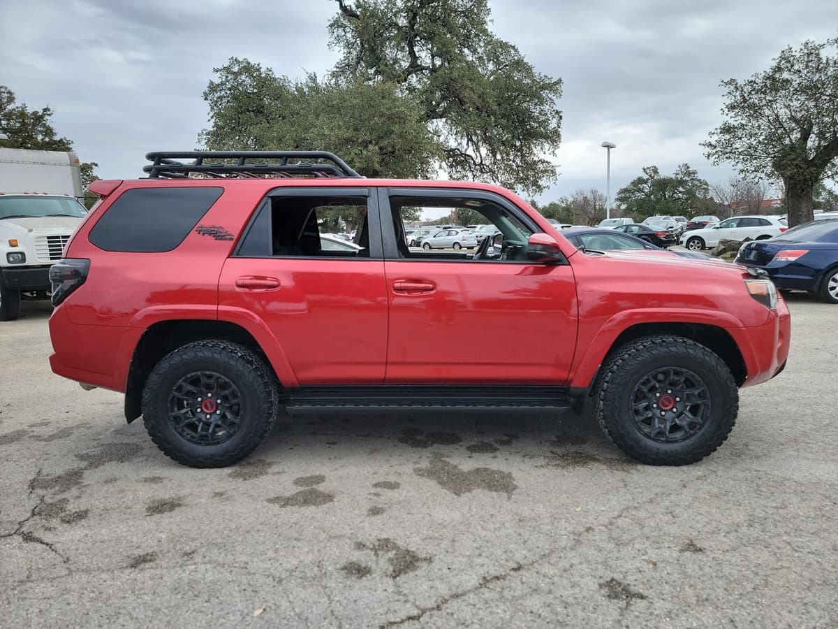 2020 Toyota 4Runner - Image 4