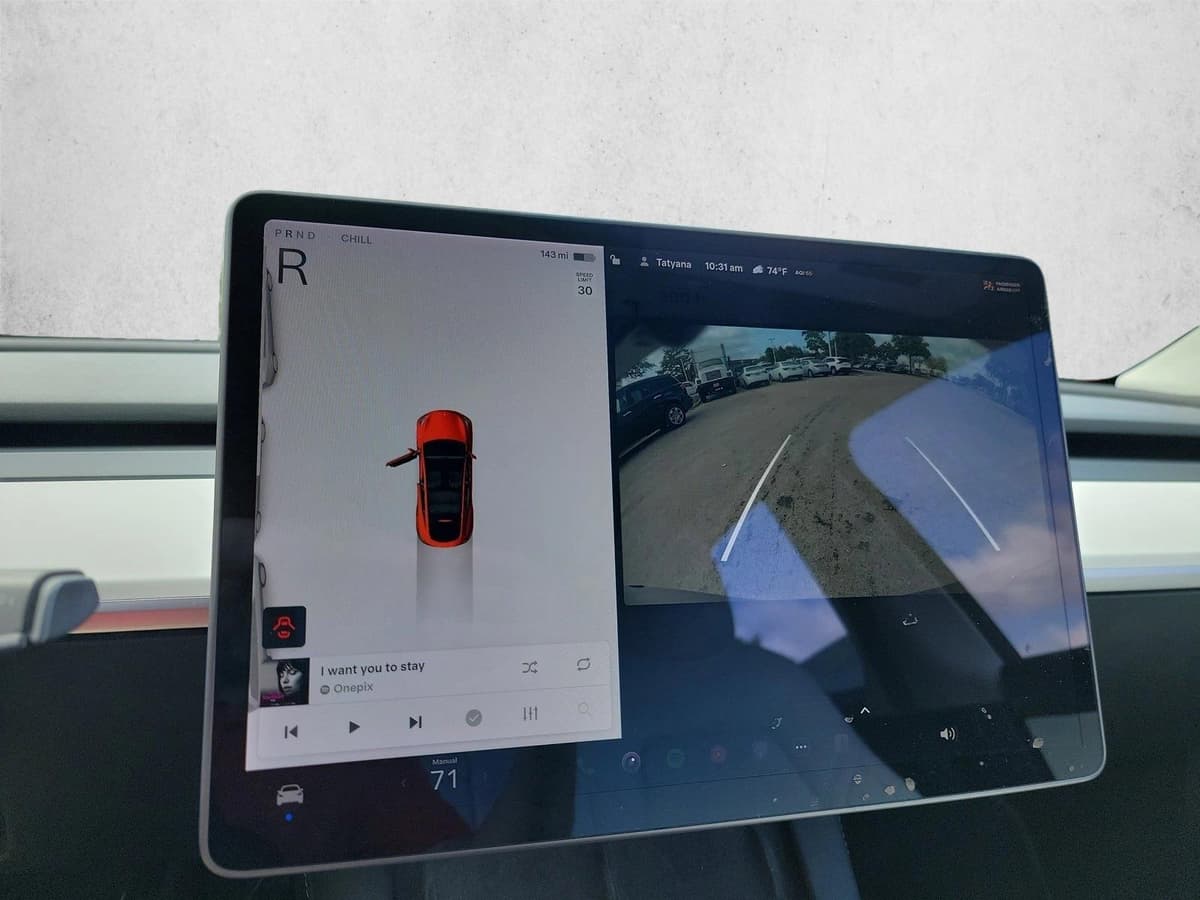 2021 Tesla Model Y - Image 12