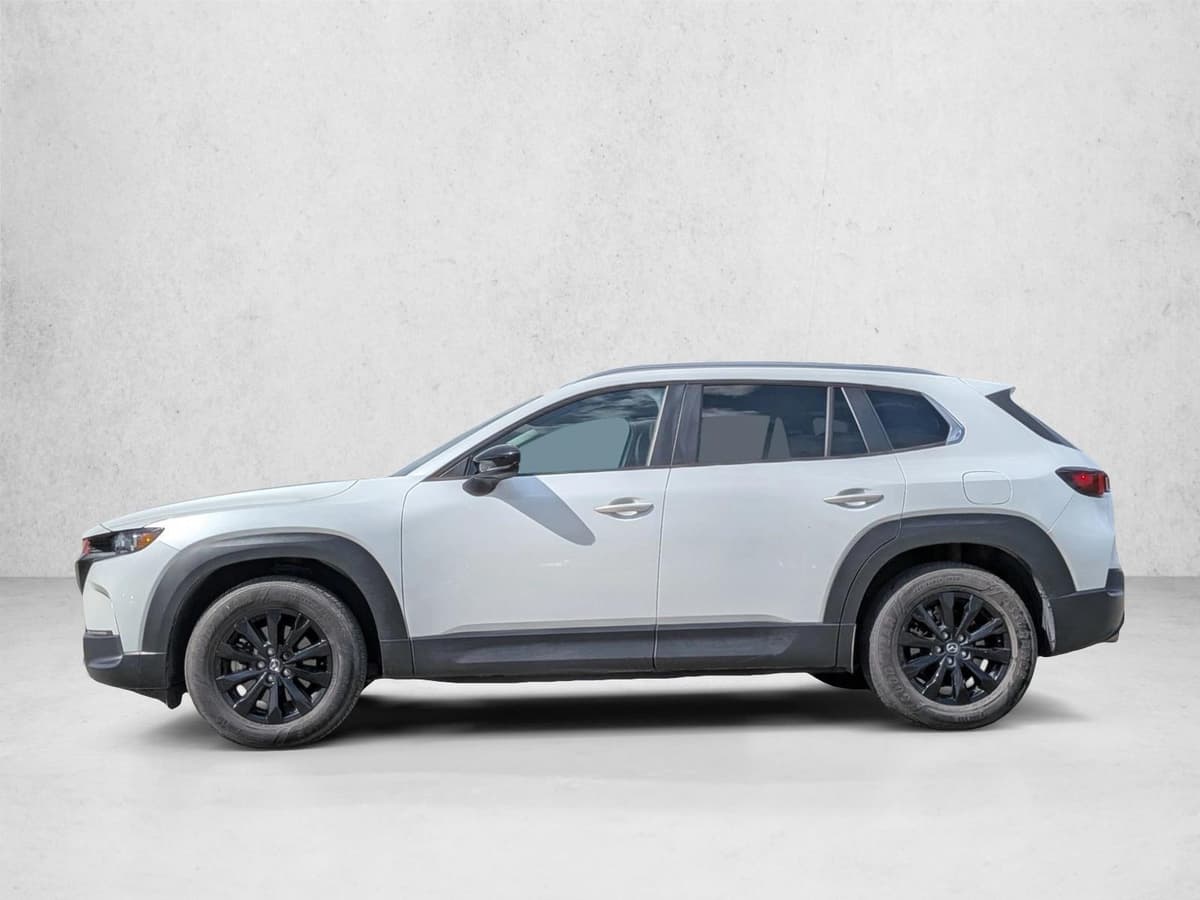 2023 Mazda CX-50 - Image 9