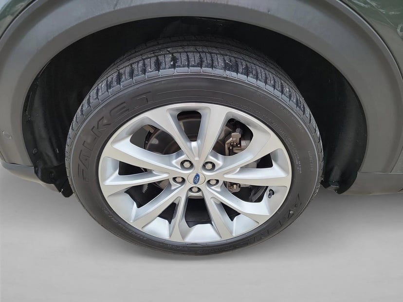 2022 Ford Explorer - Image 9