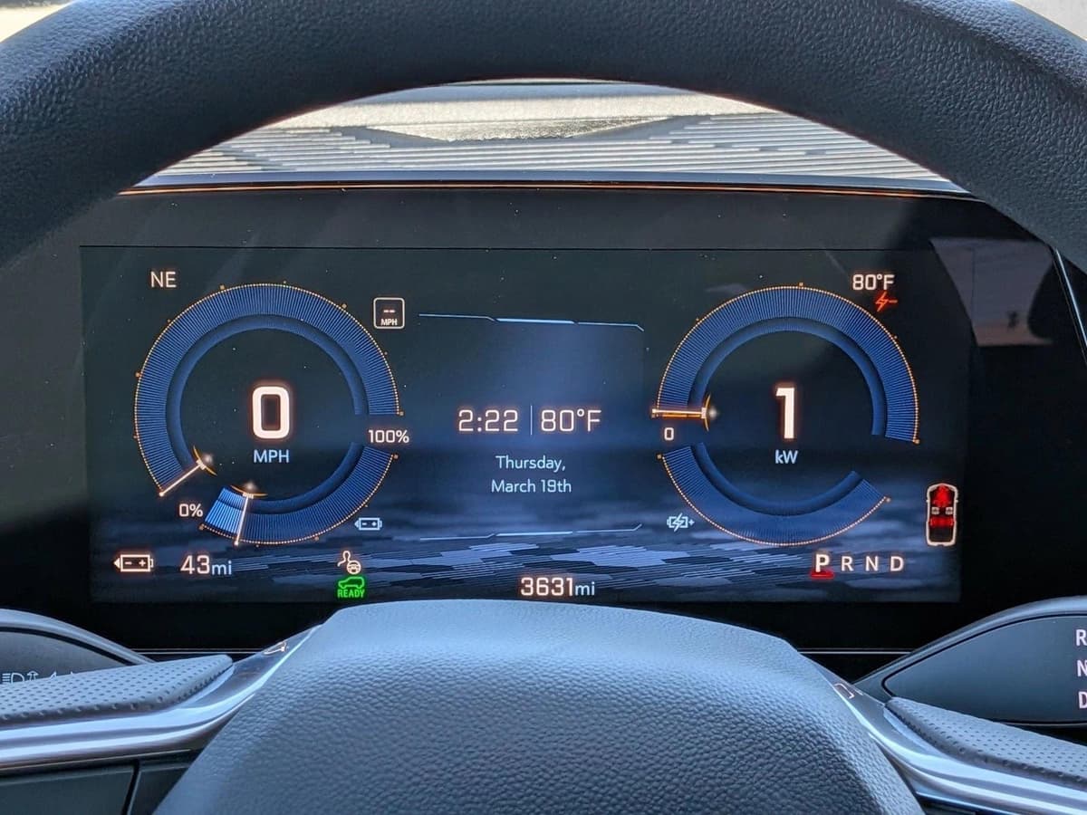 2025 Chevrolet Equinox EV - Image 10