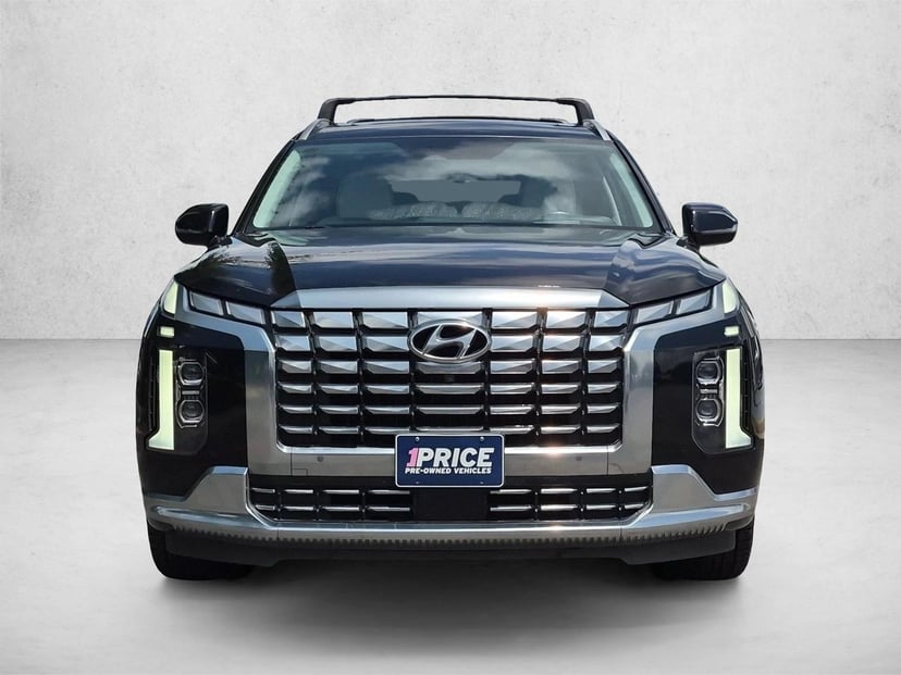2023 Hyundai Palisade - Image 2