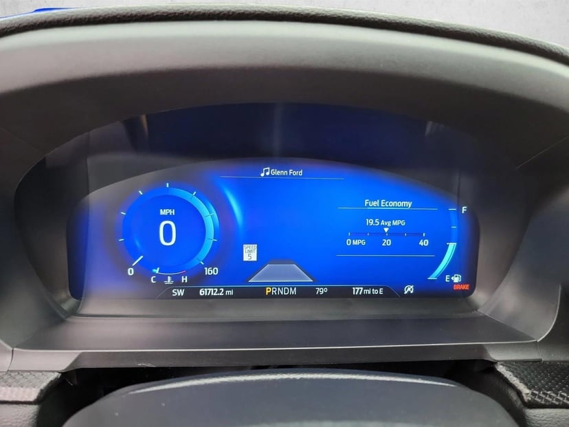 2023 Ford Explorer - Image 19