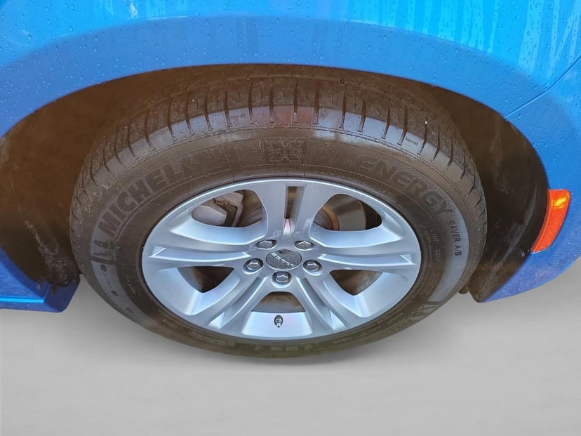2023 Dodge Charger - Image 9