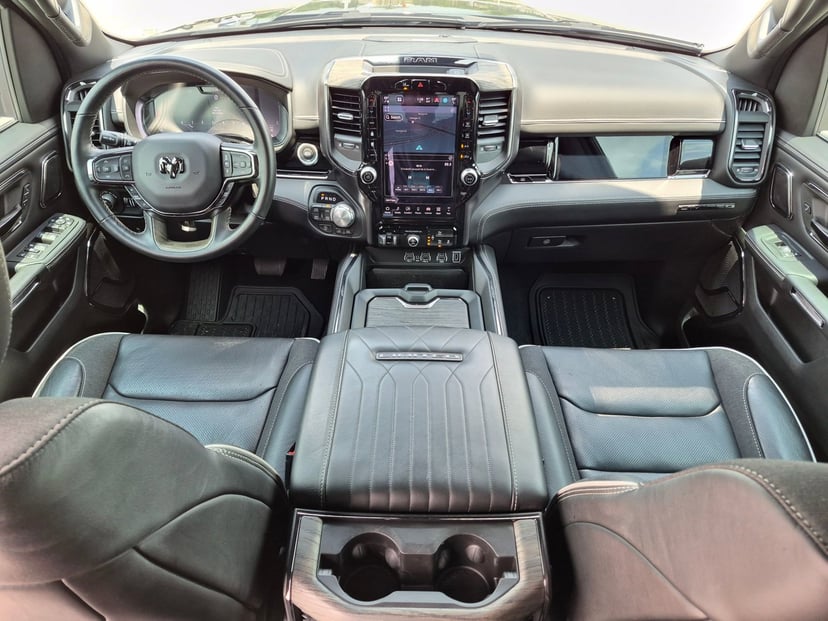 2025 Ram 1500 - Image 18
