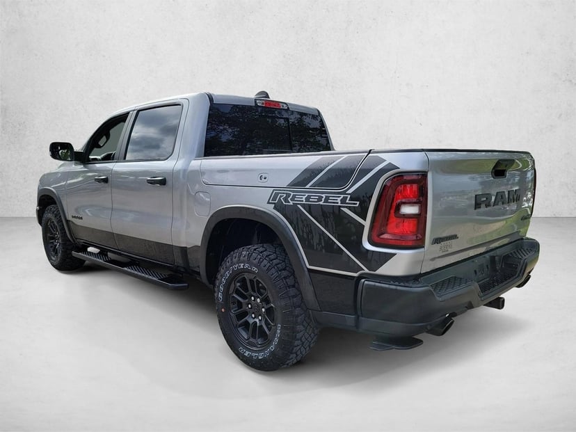 2025 Ram 1500 - Image 7