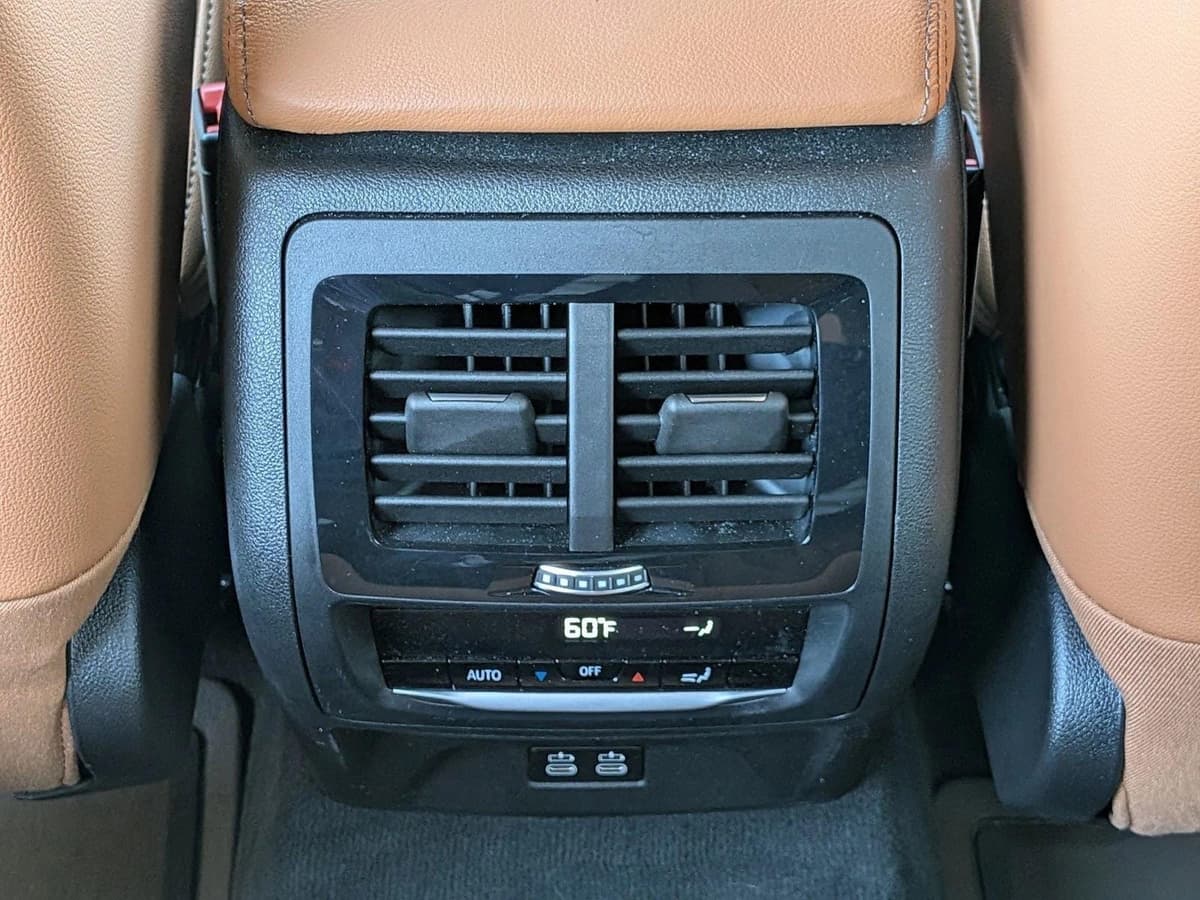 2021 BMW X3 - Image 18