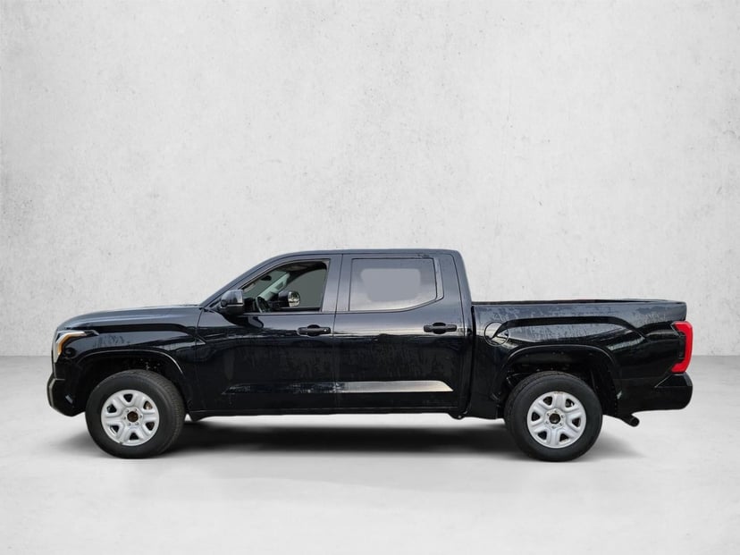 2023 Toyota Tundra - Image 8