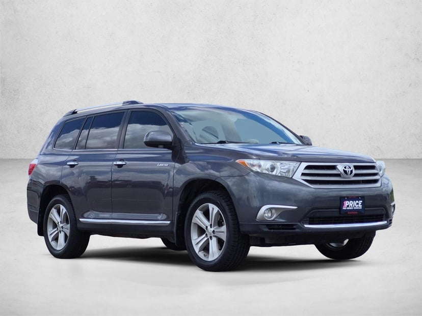 2012 Toyota Highlander - Image 1