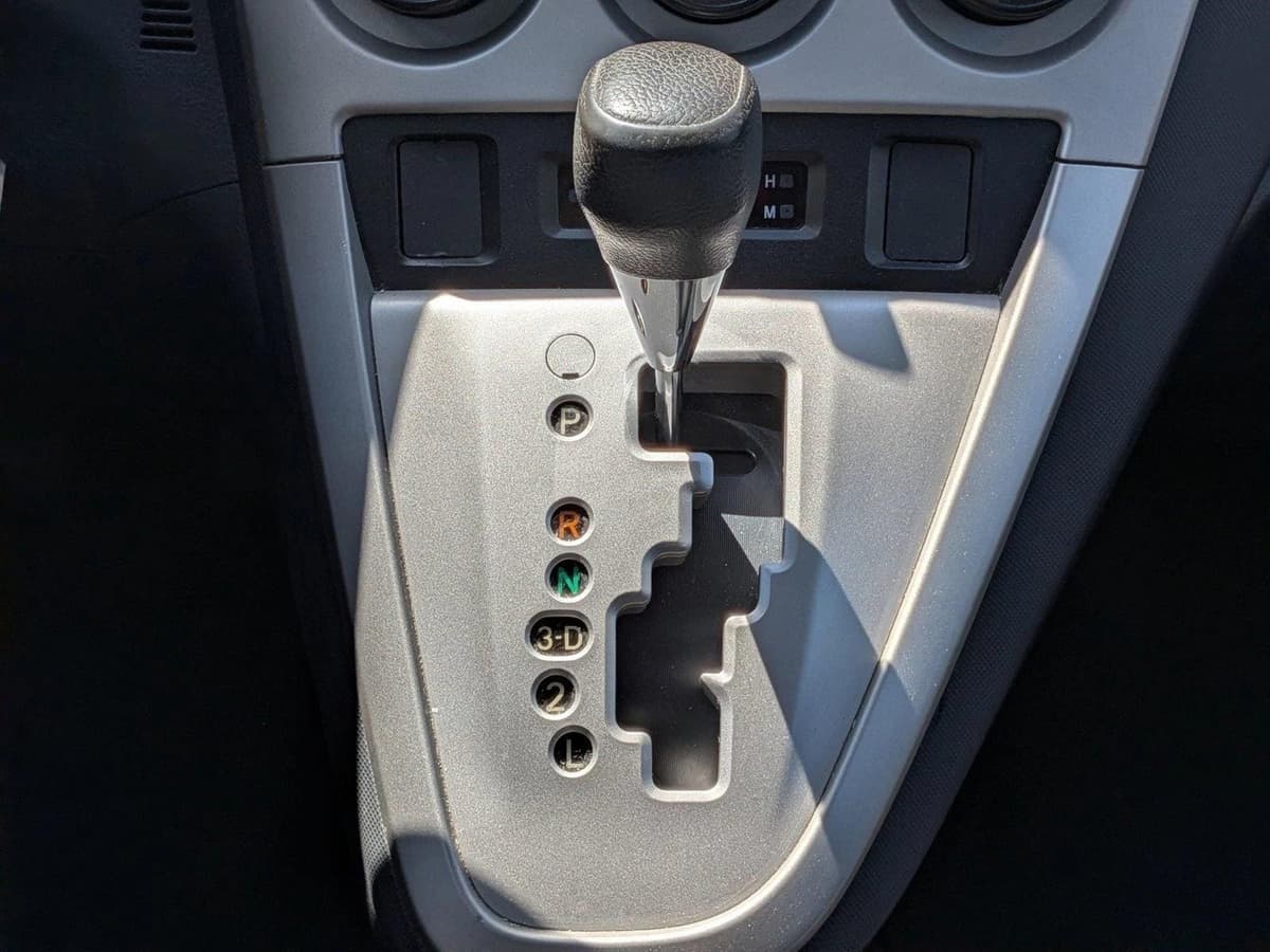 2009 Toyota Matrix - Image 14