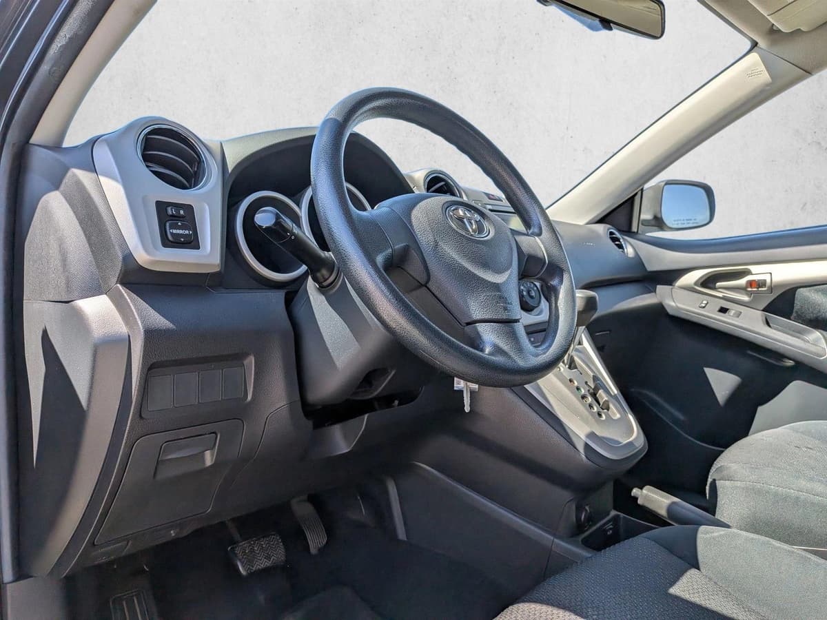 2009 Toyota Matrix - Image 10
