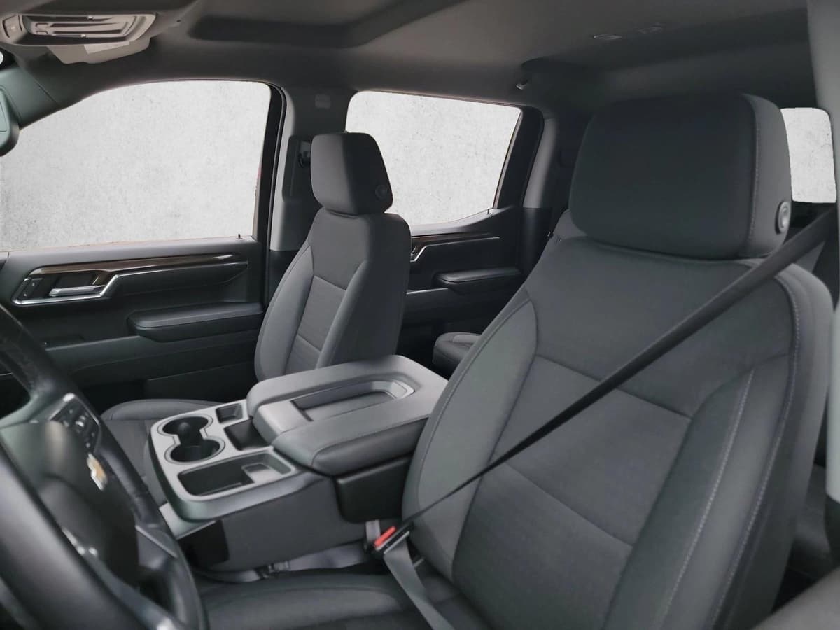 2023 Chevrolet Silverado 1500 - Image 10