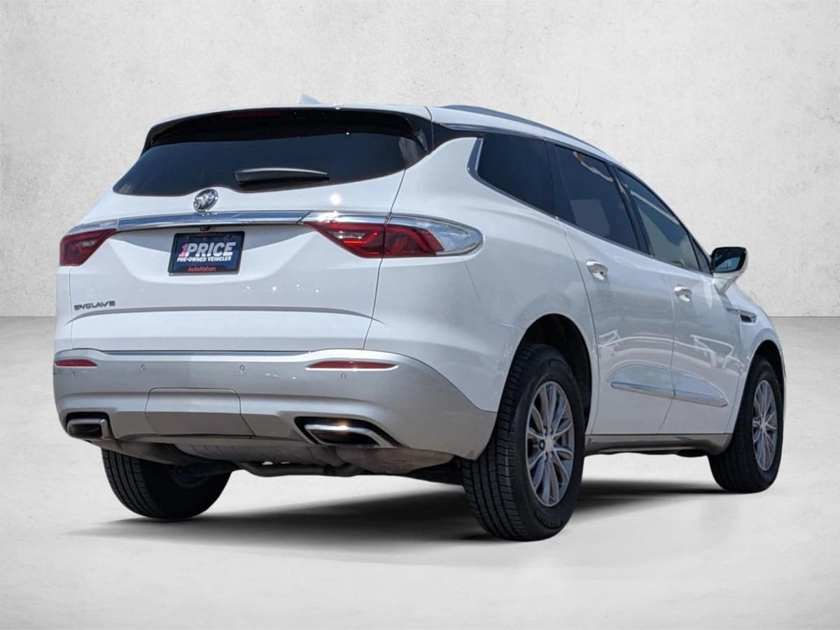 2022 Buick Enclave - Image 5