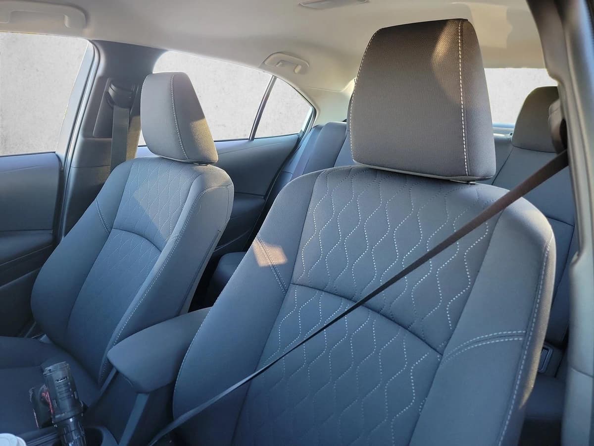 2025 Toyota Corolla - Image 13