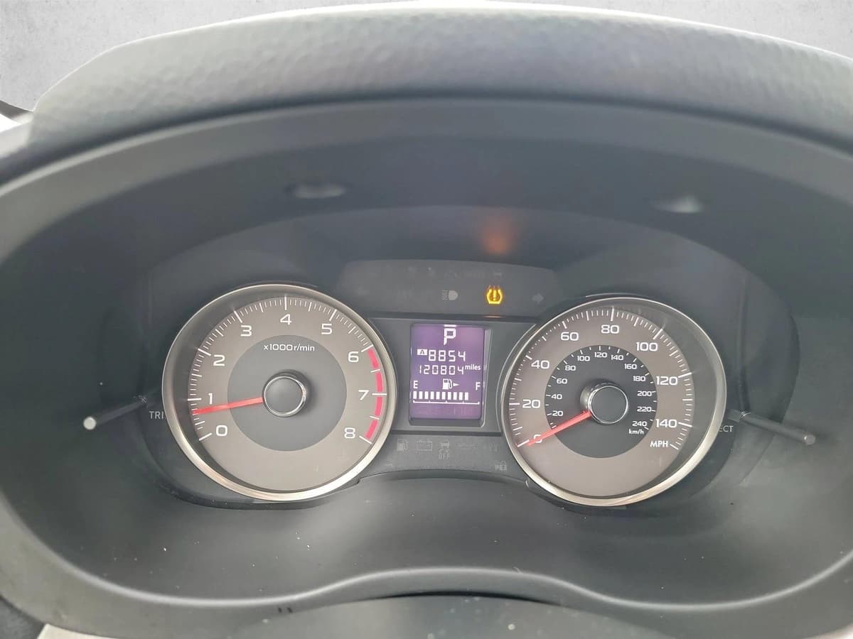 2014 Subaru Forester - Image 14