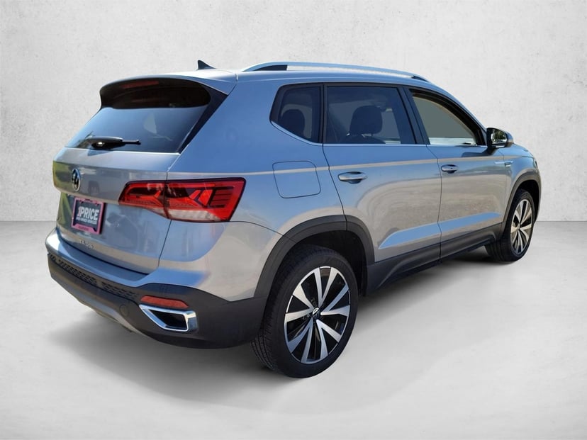 2024 Volkswagen Taos - Image 5