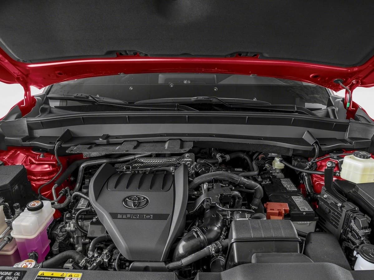 2026 Toyota Grand Highlander - Image 8