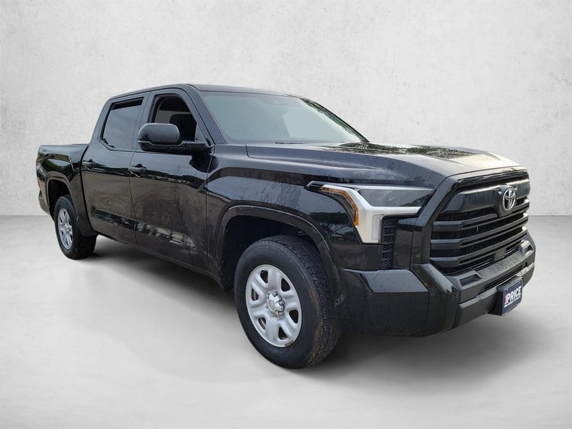 2023 Toyota Tundra - Image 3