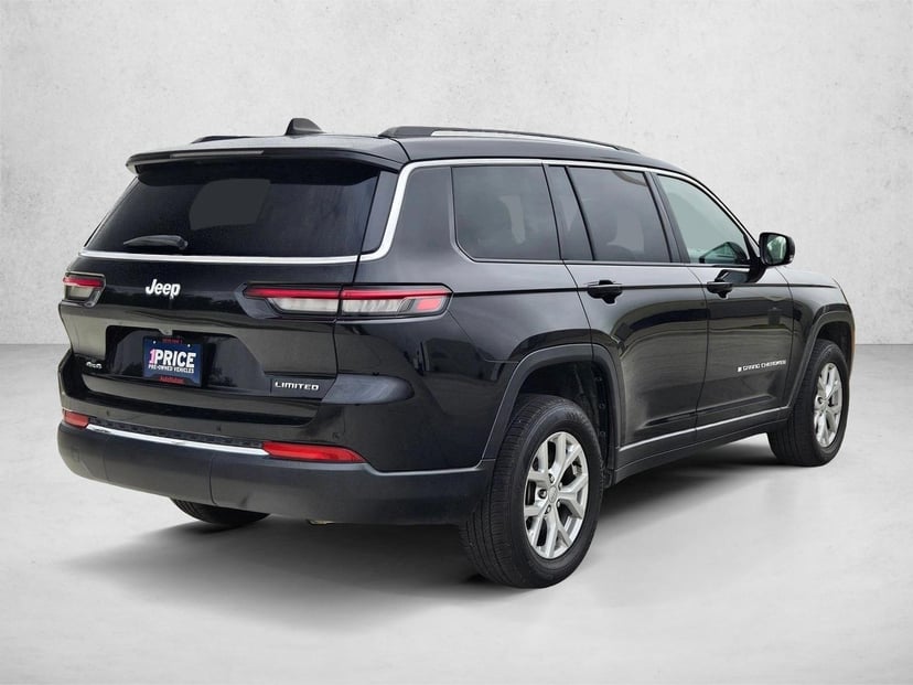 2023 Jeep Grand Cherokee - Image 5