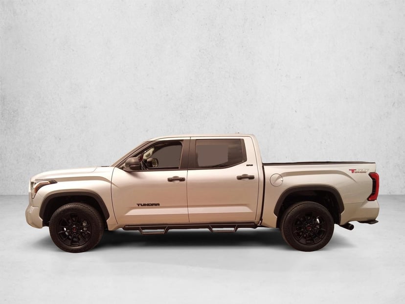 2024 Toyota Tundra - Image 8