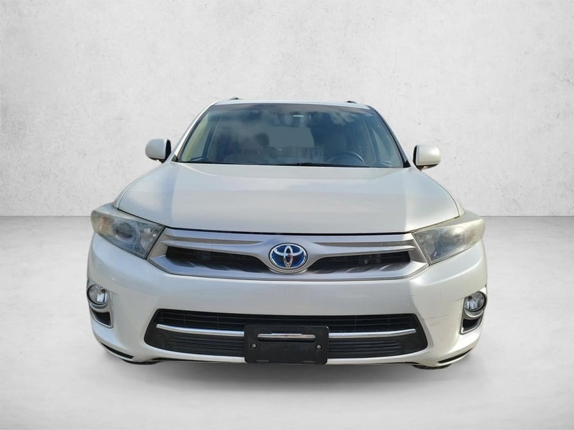 2013 Toyota Highlander Hybrid - Image 2