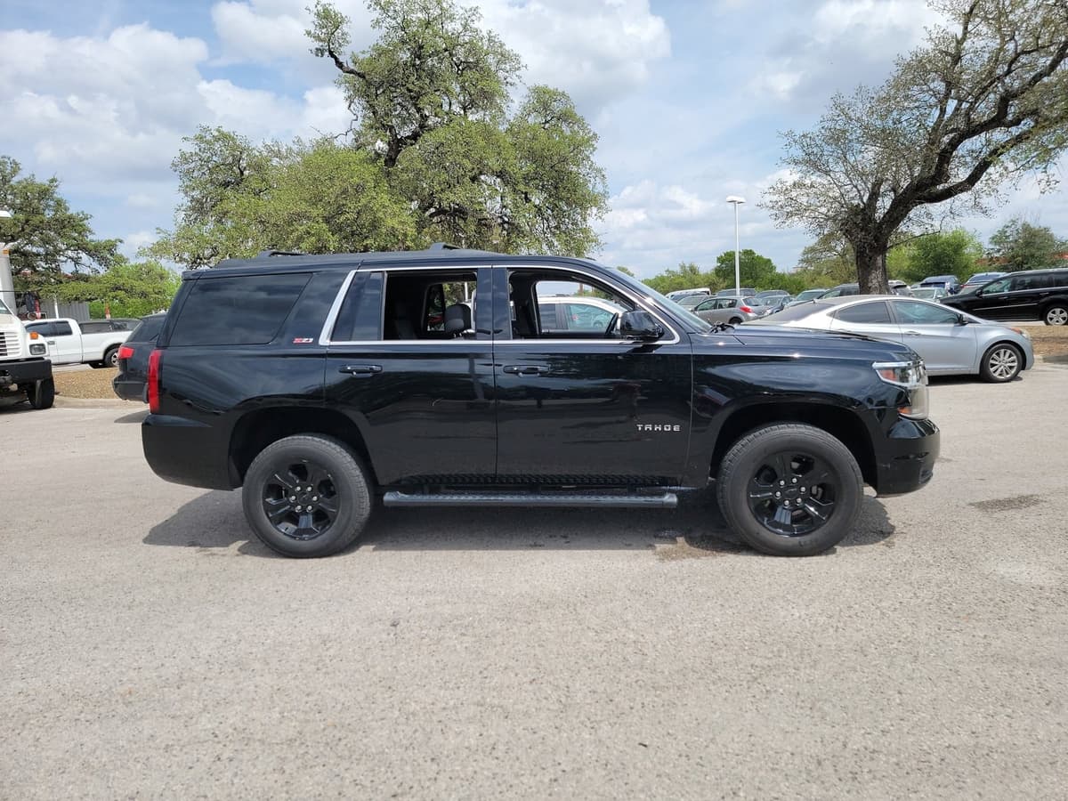 2019 Chevrolet Tahoe - Image 4