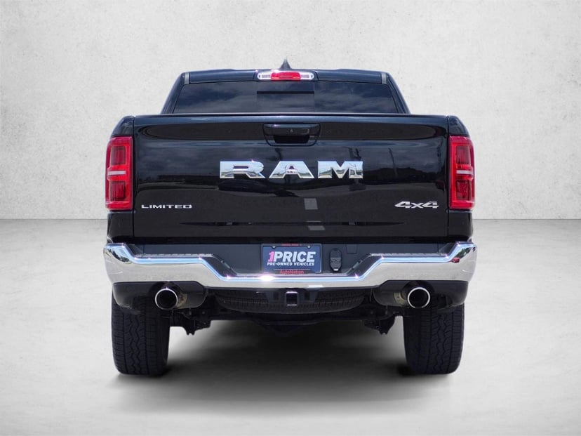 2025 Ram 1500 - Image 7