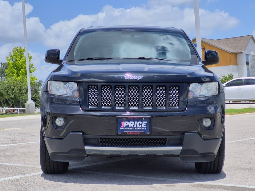 2012 Jeep Grand Cherokee - Image 2