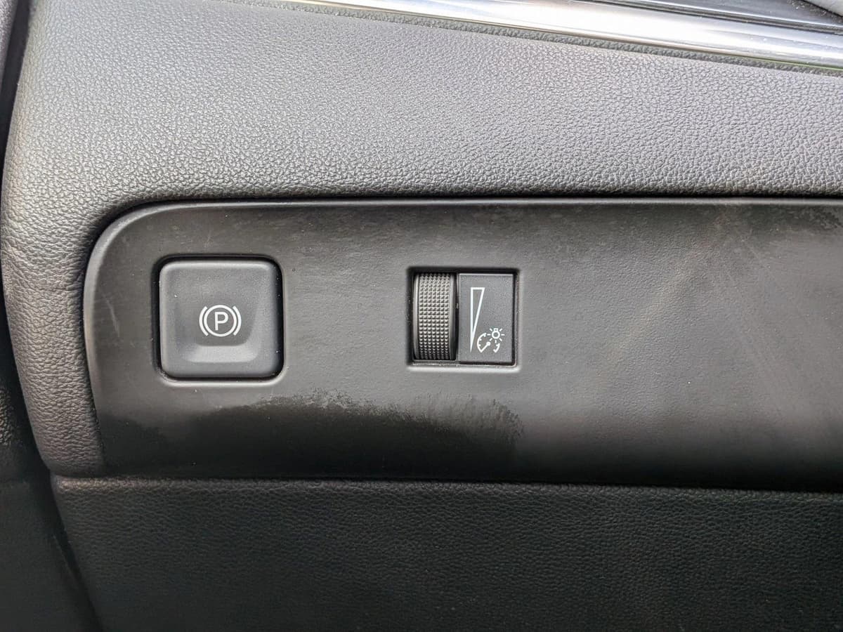 2022 Buick Enclave - Image 16