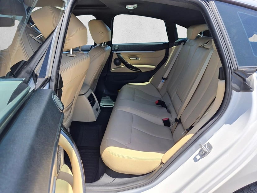 2019 BMW 440i - Image 17