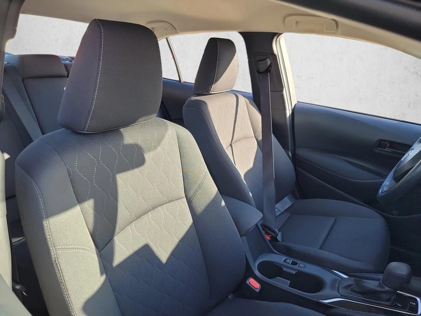 2025 Toyota Corolla - Image 15