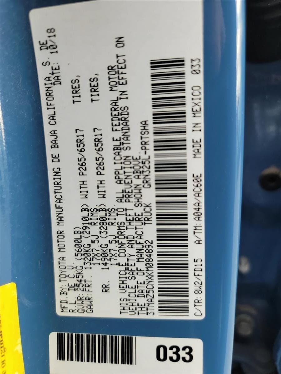 2019 Toyota Tacoma - Image 23