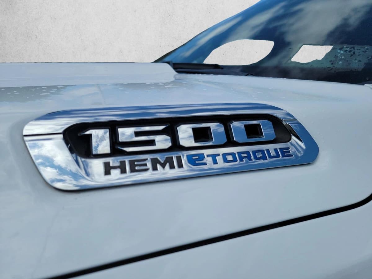 2023 Ram 1500 - Image 9