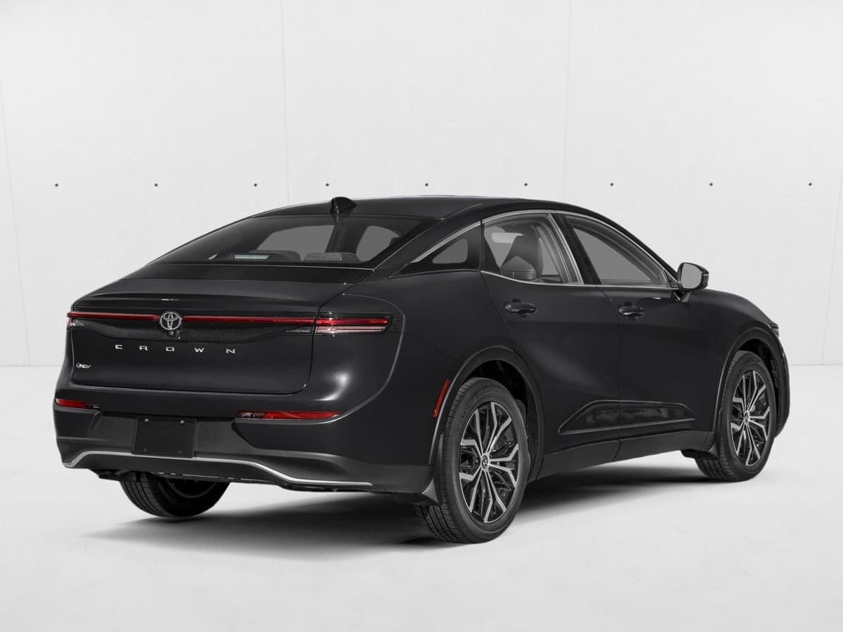2026 Toyota Crown - Image 2