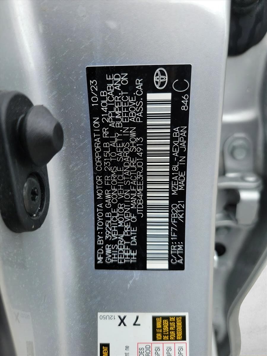 2024 Toyota Corolla - Image 17