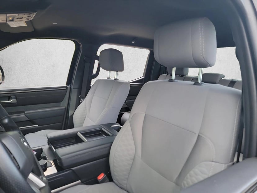 2025 Toyota Tundra - Image 13