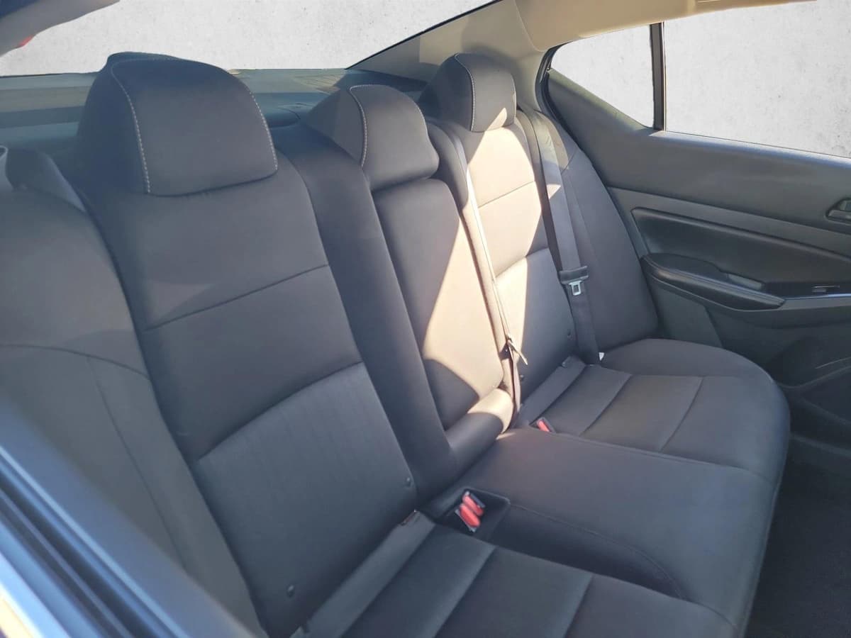 2023 Nissan Altima - Image 15