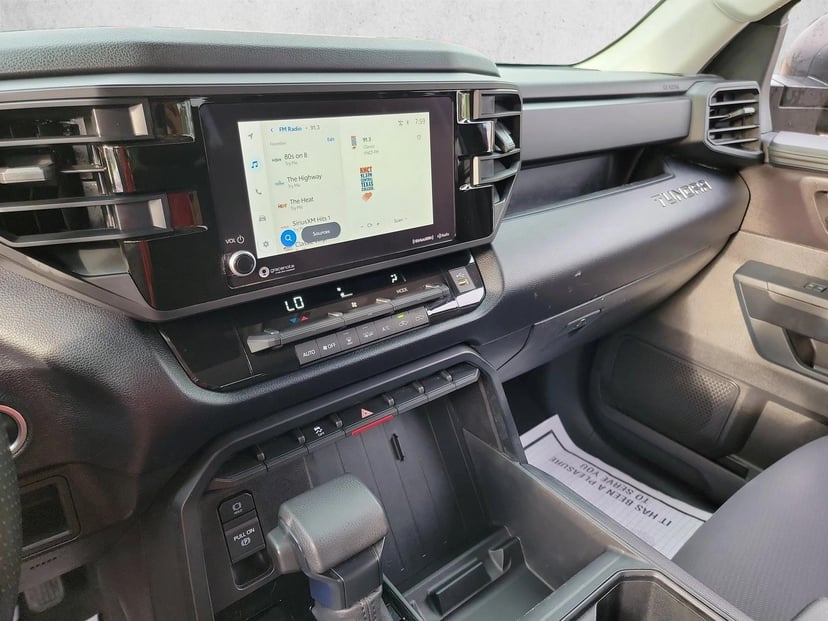 2023 Toyota Tundra - Image 22