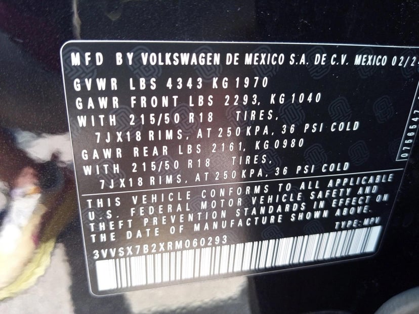 2024 Volkswagen Taos - Image 24