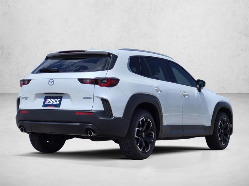 2023 Mazda CX-50 - Image 5
