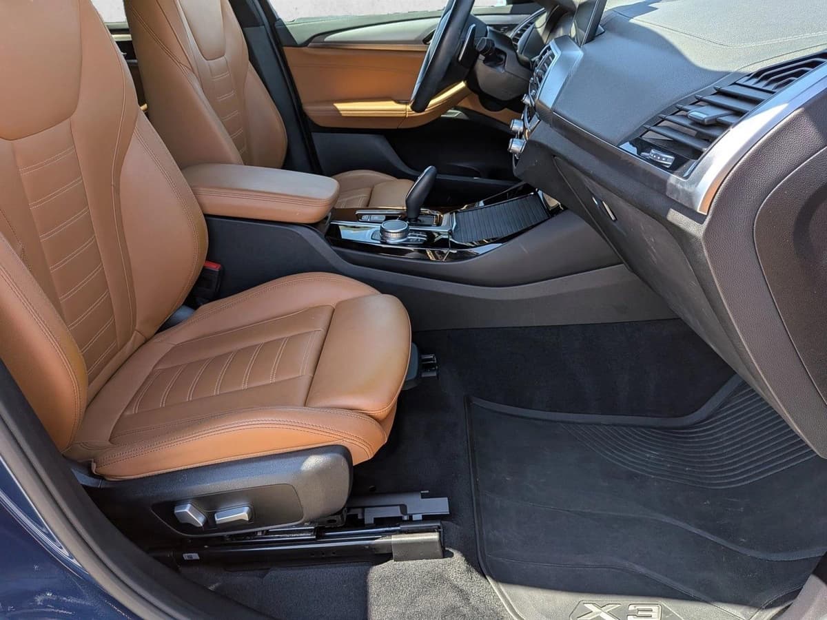 2021 BMW X3 - Image 22